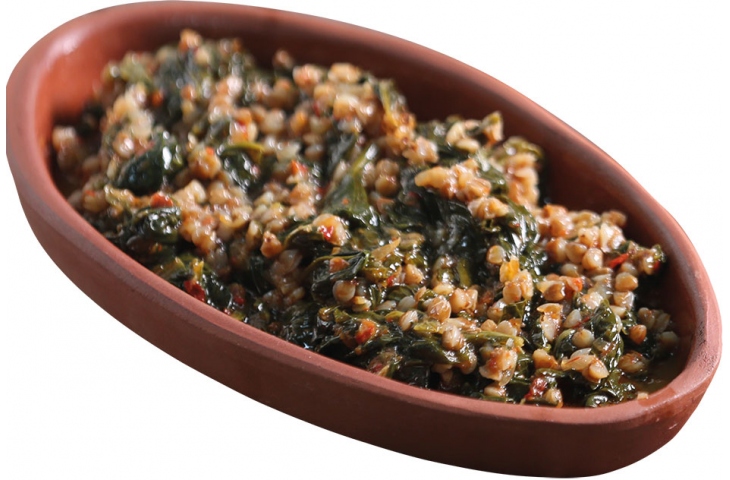 ISPANAKLI KARABUĞDAY YEMEĞİ TARİFİ 