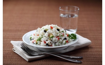 SEBZELİ PİRİNÇ PİLAVI